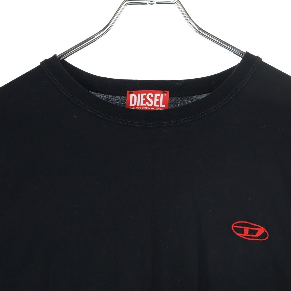 DIESEL (ディーゼル) フロントロゴ刺繍 バックDデザイン クルーネック 