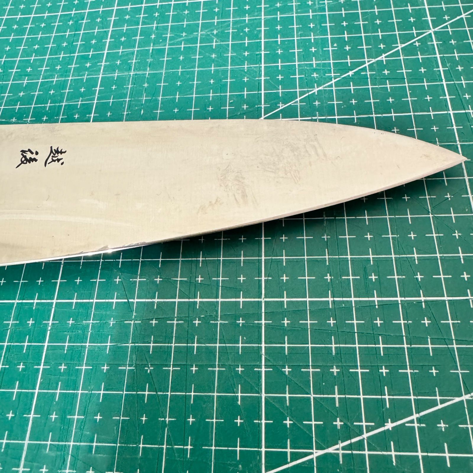 片岡製作所】越後 義次作 三徳包丁☆180mm☆軽量100g☆日本製☆燕三条