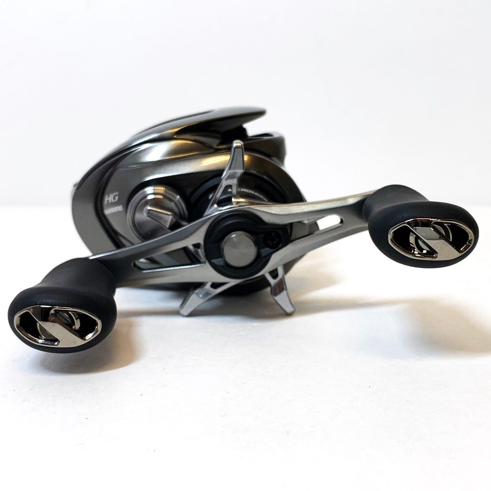 ベイトリール 右ハンドル