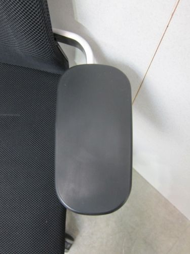 ウィルクハーン ONチェア