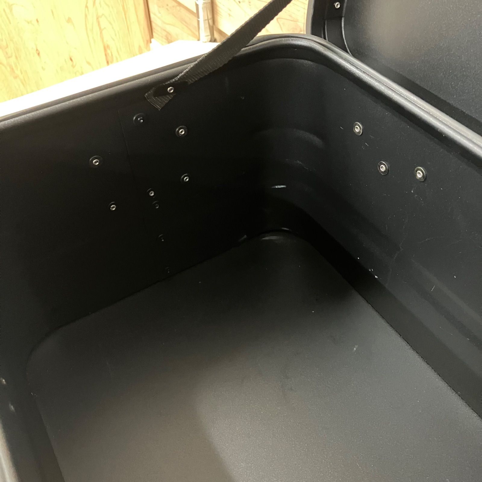 アルミコンテナ