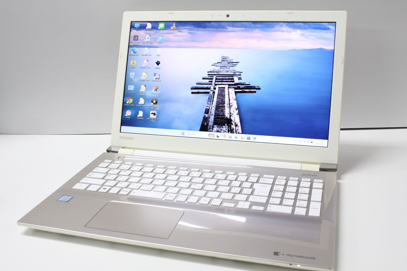 中古ノートPC】東芝〈dynabook T65/CG〉Intel Core i7/SSD512GB/メモリ 