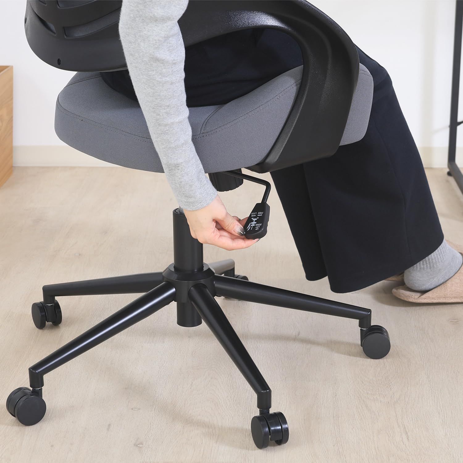  不二貿易 腰当たり最高チェア オフィスチェア 回転式 幅62 奥行63 高さ78cm ブラック グレー クラウド 74003 オフィスチェア ワークチェア 椅子 チェア