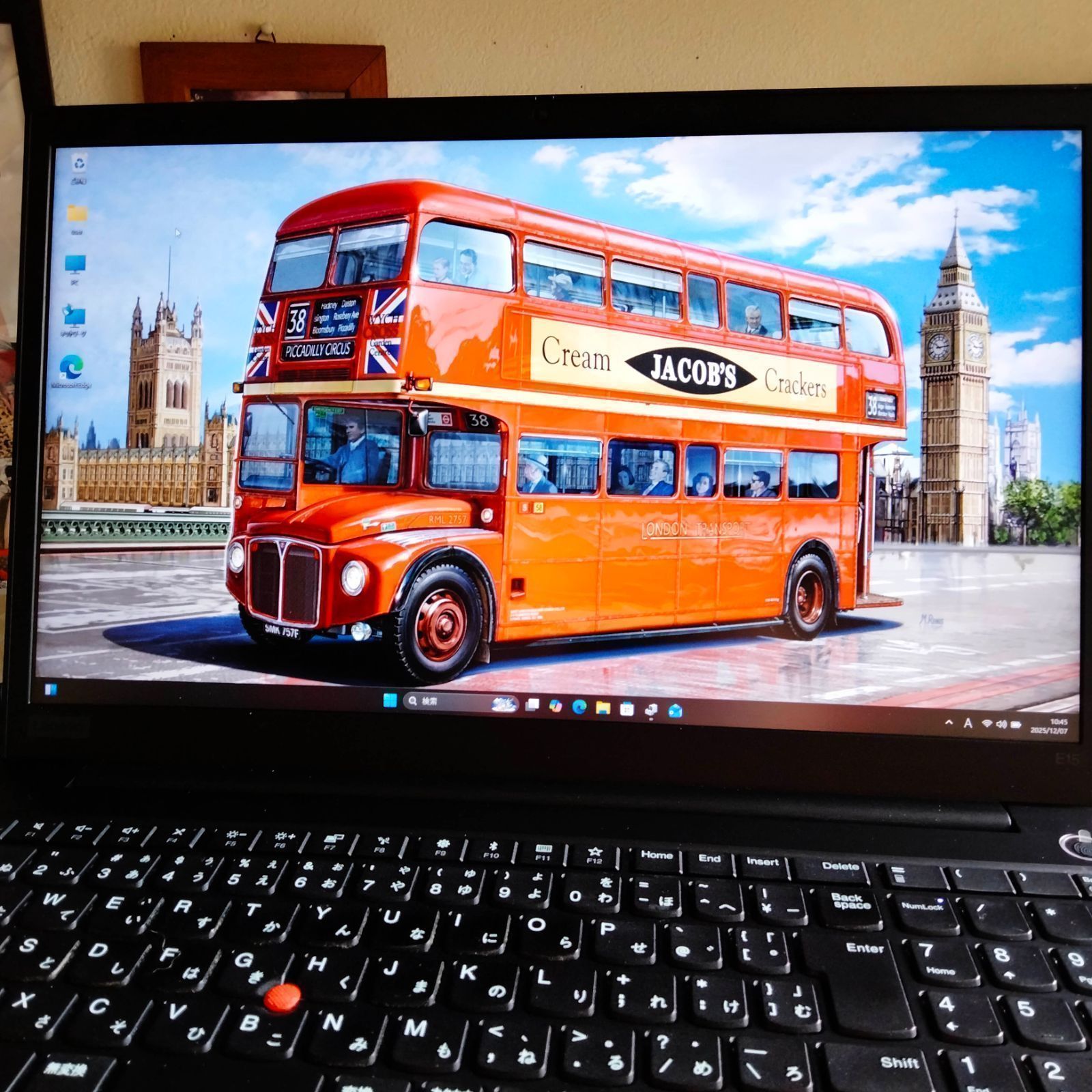 Lenovo E15 10世代i7 256GB SSD 8GB RAM - メルカリ