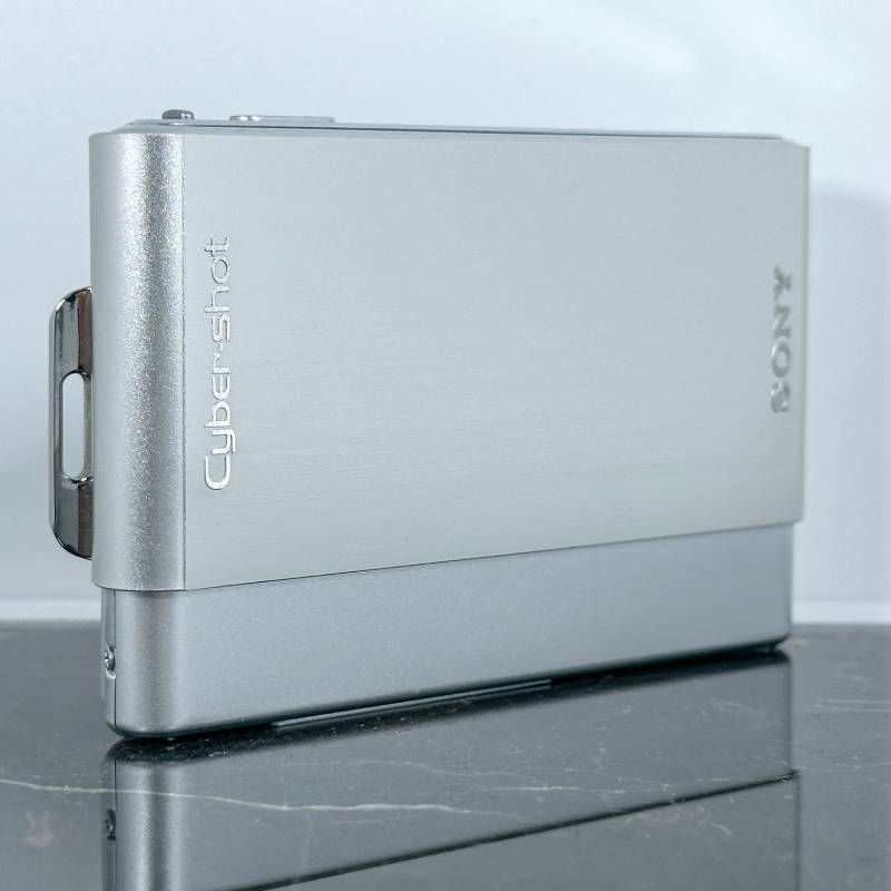 SONY Cyber-shot DSC-T77 シルバー コンパクトデジタルカメラ 1010万 SONY Cyber-shot DSC-T77 シルバー コンパクトデジタルカメラ 1010万