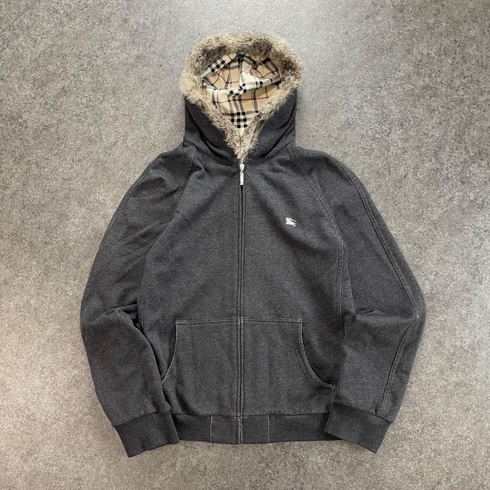 BURBERRY BLACK LABEL バーバリーブラックレーベル ファー付き