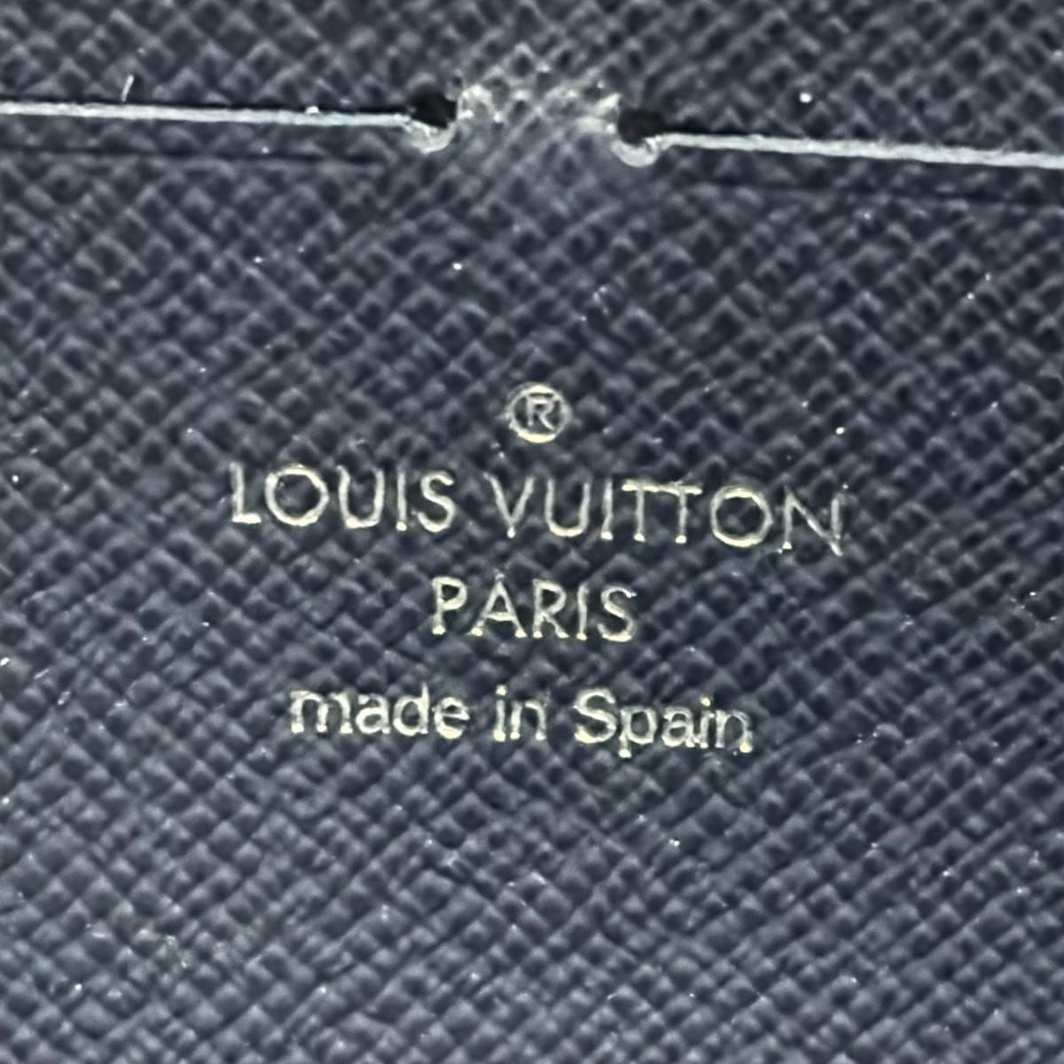 LOUIS VUITTON(ルイヴィトン) 長財布 エピ ジッピーウォレット M60307 