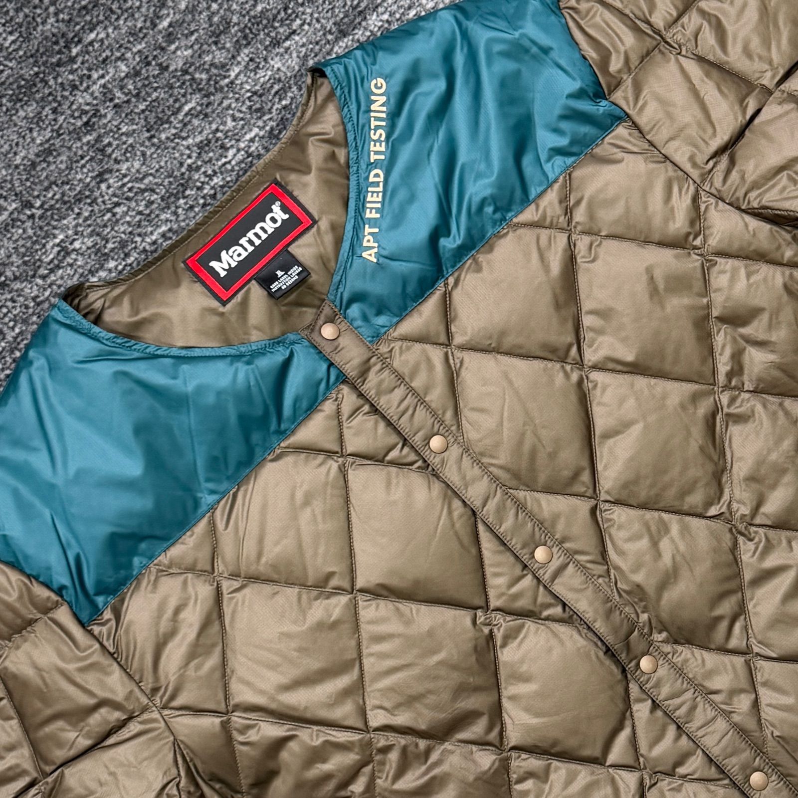 極美品 STABRIDGE Marmot 750FP Down T-Shirt River Stone XL スタ 