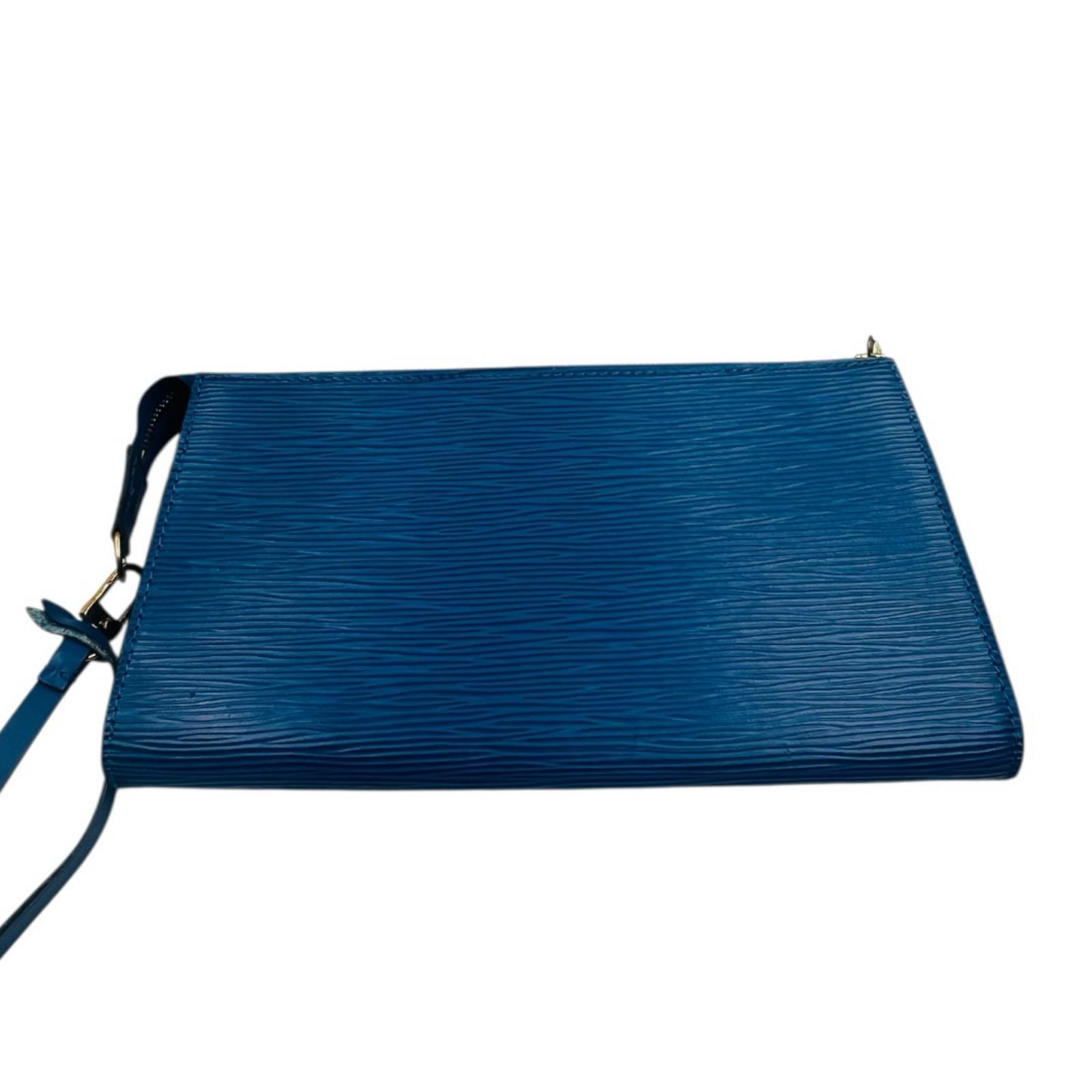 ルイヴィトン M52945 エピ ポシェット アクセソワール ポーチ ブルー 楽天市場】【バッグ】LOUIS VUITTON ルイ ヴィトン エピ ポシェット
