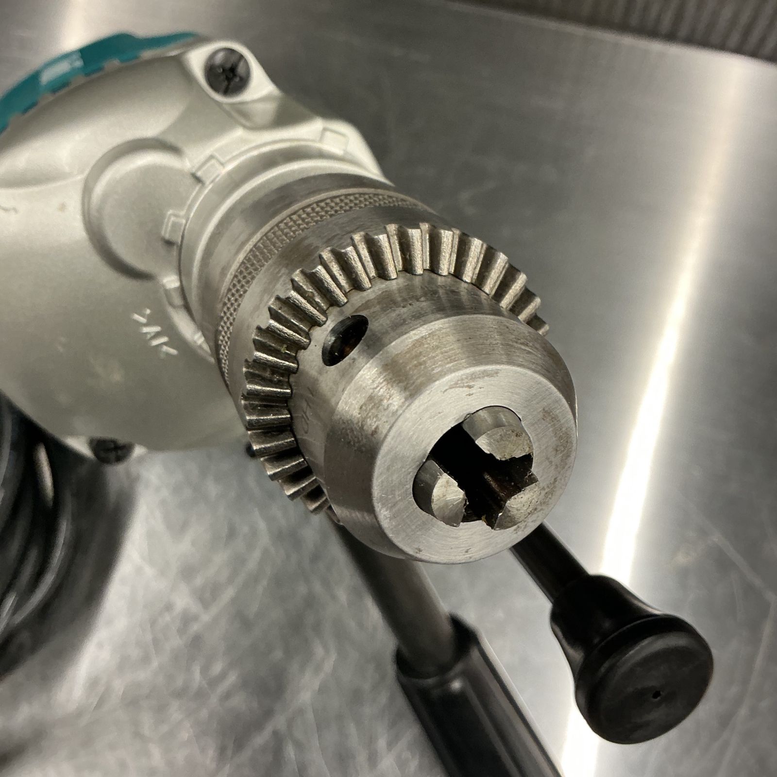 13 mm電気ドリル