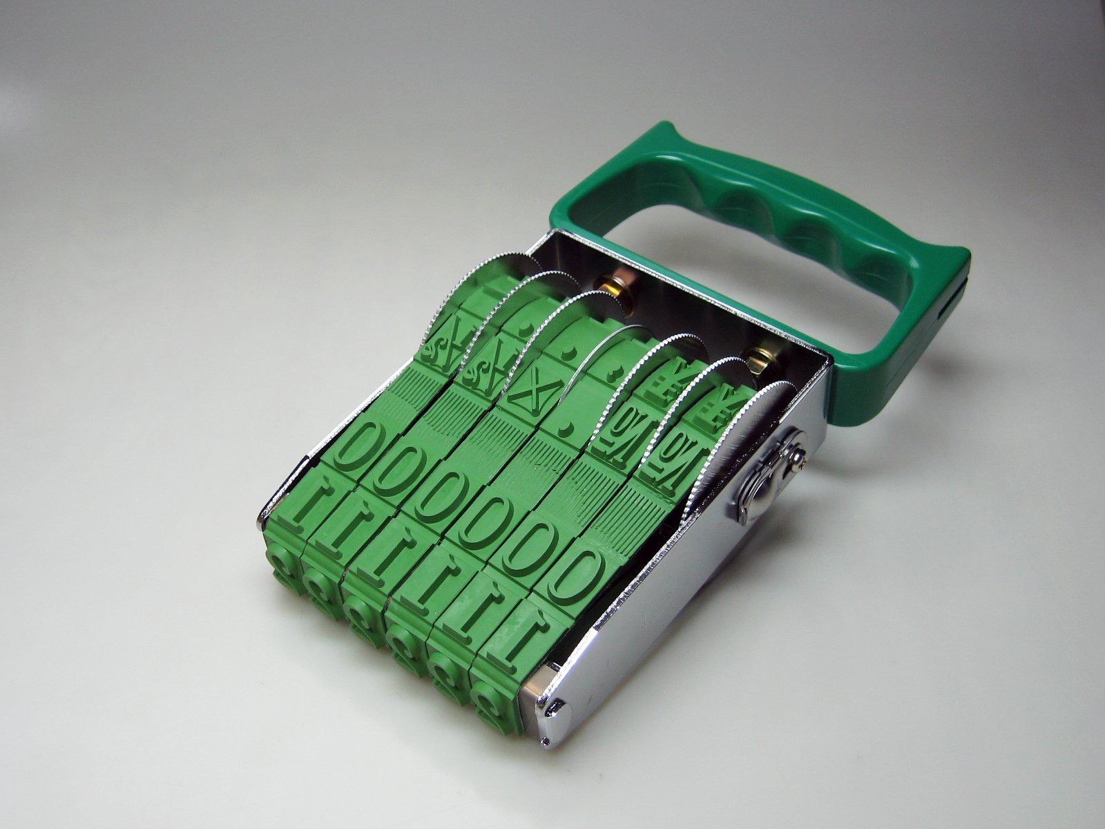 サンビー スタンプ 回転印 テクノタッチ 欧文6連 明朝体 初号 TK-006