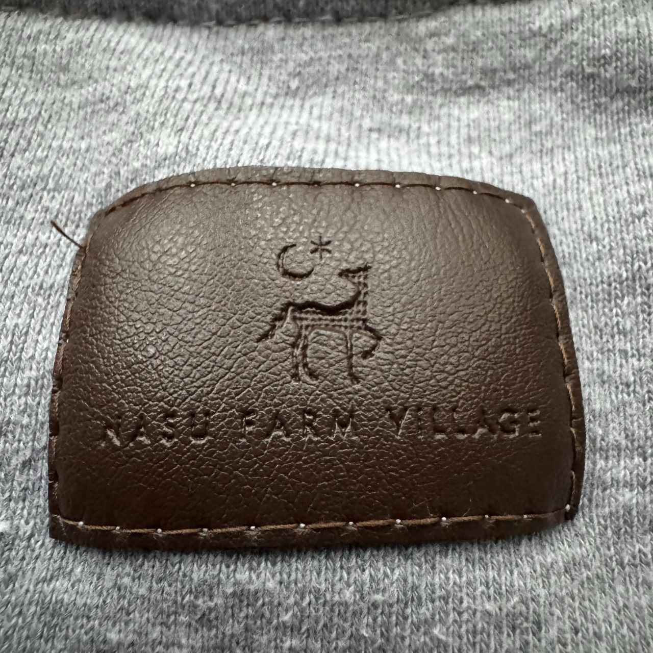 NASU FARM VILLAGE 那須ファームヴィレッジ 刺繍スウェット オーバー