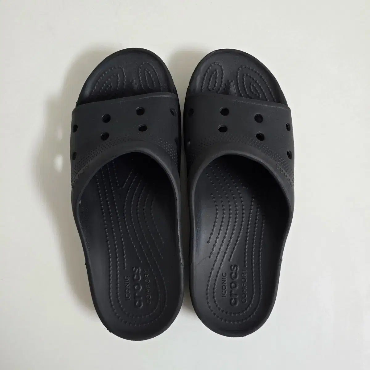 Crocs Classic Slide ブラック スリッパ 250-260