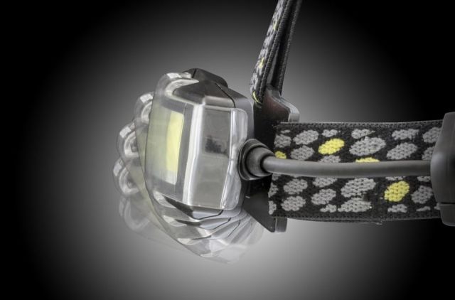 GENTOS ジェントス LED ヘッドライト USB充電式 明るさ620ルーメン 実用点灯3時間 後部認識灯 充電池または単3形電池3本 使用 NRシリーズ NRX 280 H