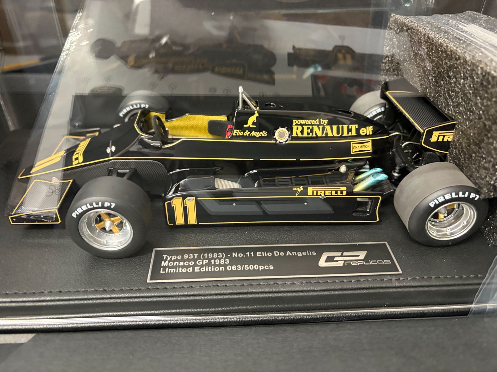 ロータスF 1 94 T RENAULT N 11 MONACO GP 1983 ELIO DE ANGELIS - BLACK GOLD |GP Replicas 1|18ミニカー