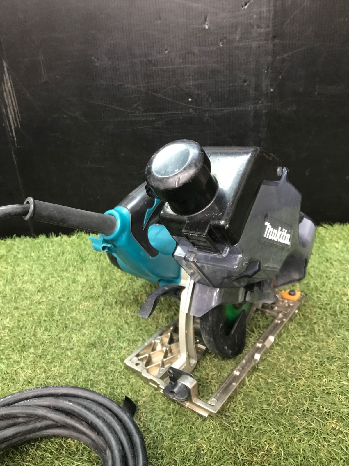 中古品】【0906】☆makita(マキタ) 125㎜防じんマルノコ 中古品】【0906】☆makita(マキタ) 125㎜防じんマルノコ