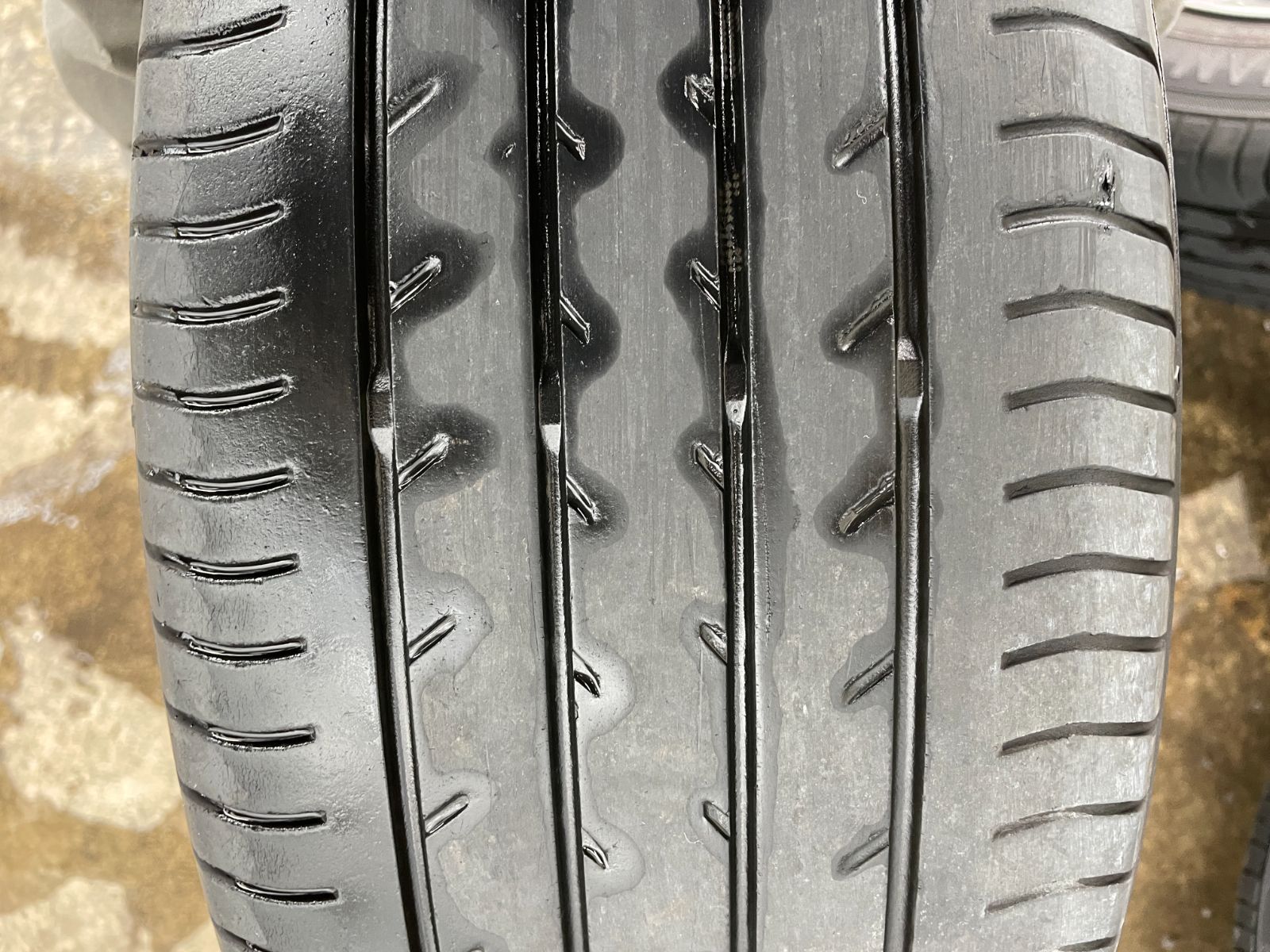 トヨタ 86 ZN6 純正 ENKEI 16インチ 6.5J 5H PCD100 +48・YOKOHAMA dB