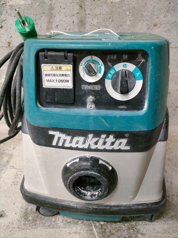 ◎マキタ 集じん機 粉じん専用 8L 484(P) 内部分解清掃および動作確認