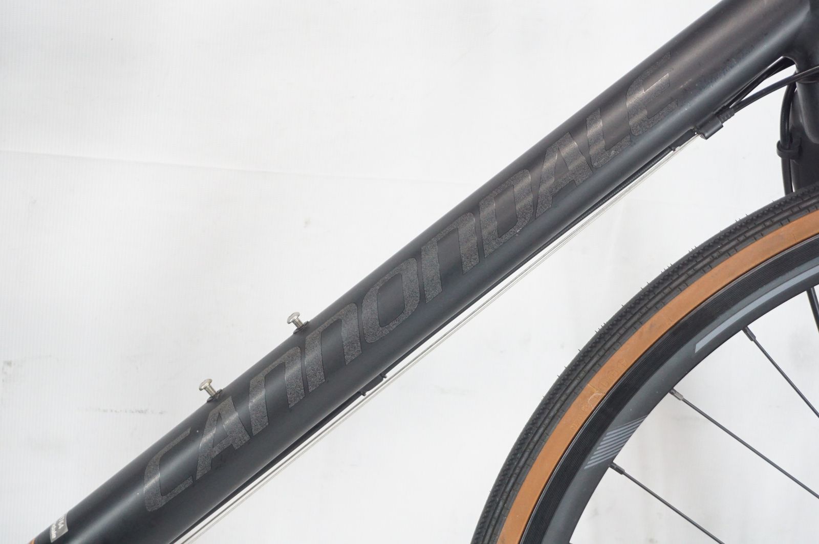 CANNONDALE 「キャノンデール」 BADBOY DISC 2010年モデル クロスバイク / 阪急塚口店 ITS6AZBWDLAG 2010'Cannondale BAD BOY DISK-(新潟の自転車のプロショップ-佐々木輪店)