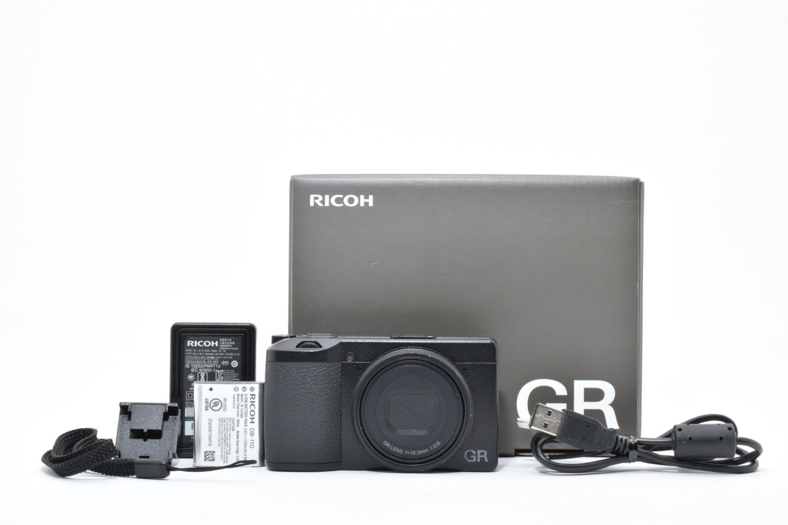 シャッター回数2990回！□極上品□ RICOH GR III - メルカリ