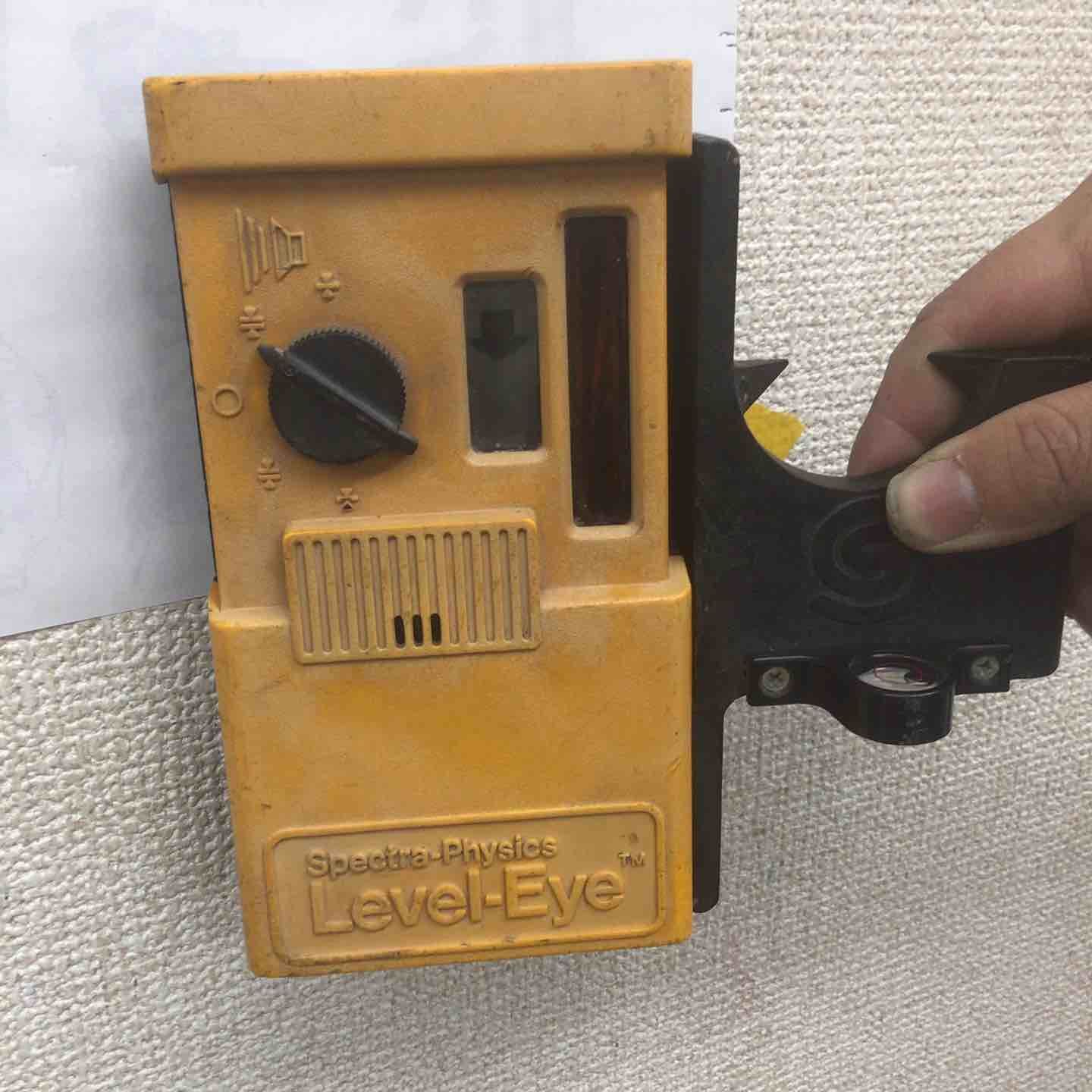 スペクトラ フィジックス|Spectra-Physics