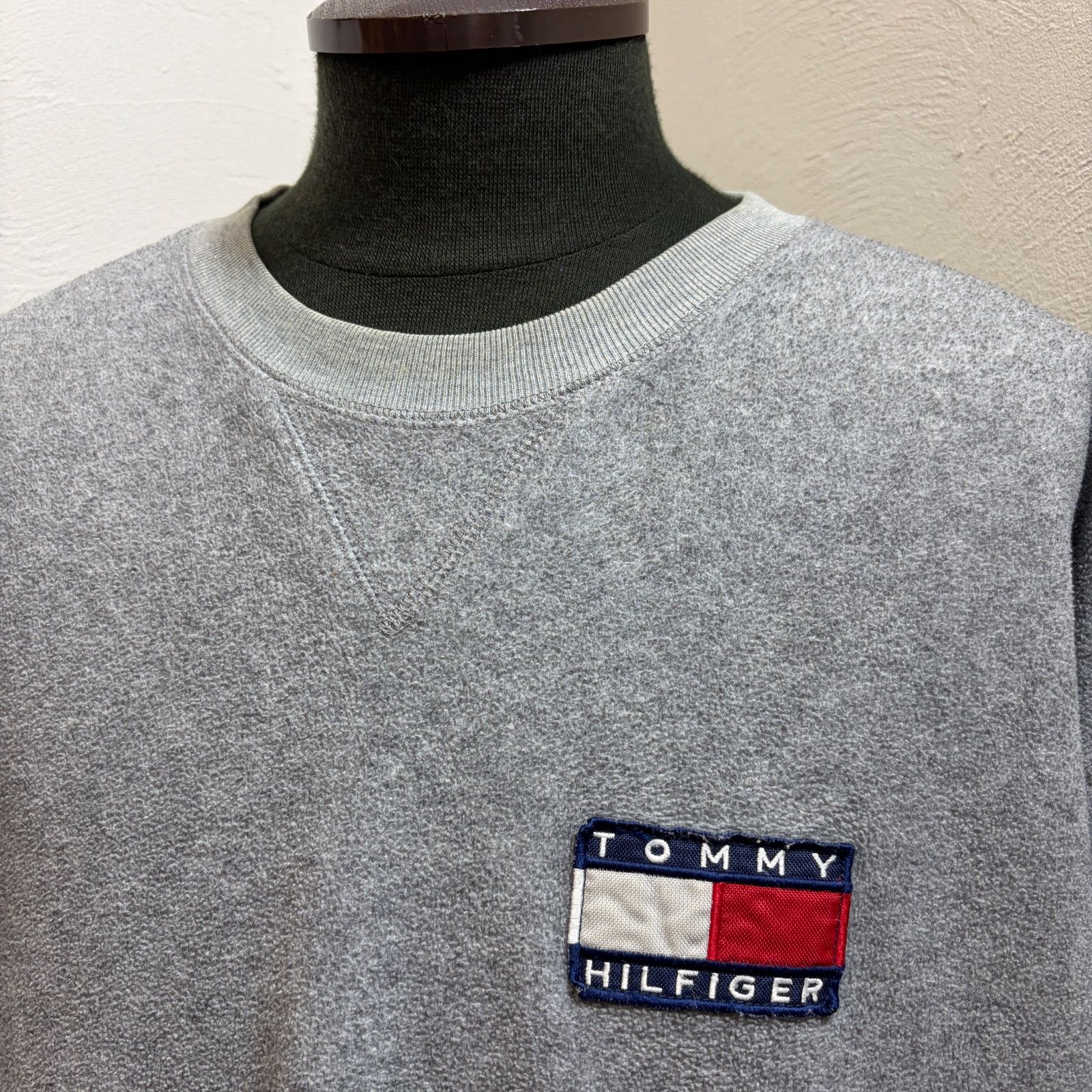 TOMMY HILFIGER フリーストレーナー