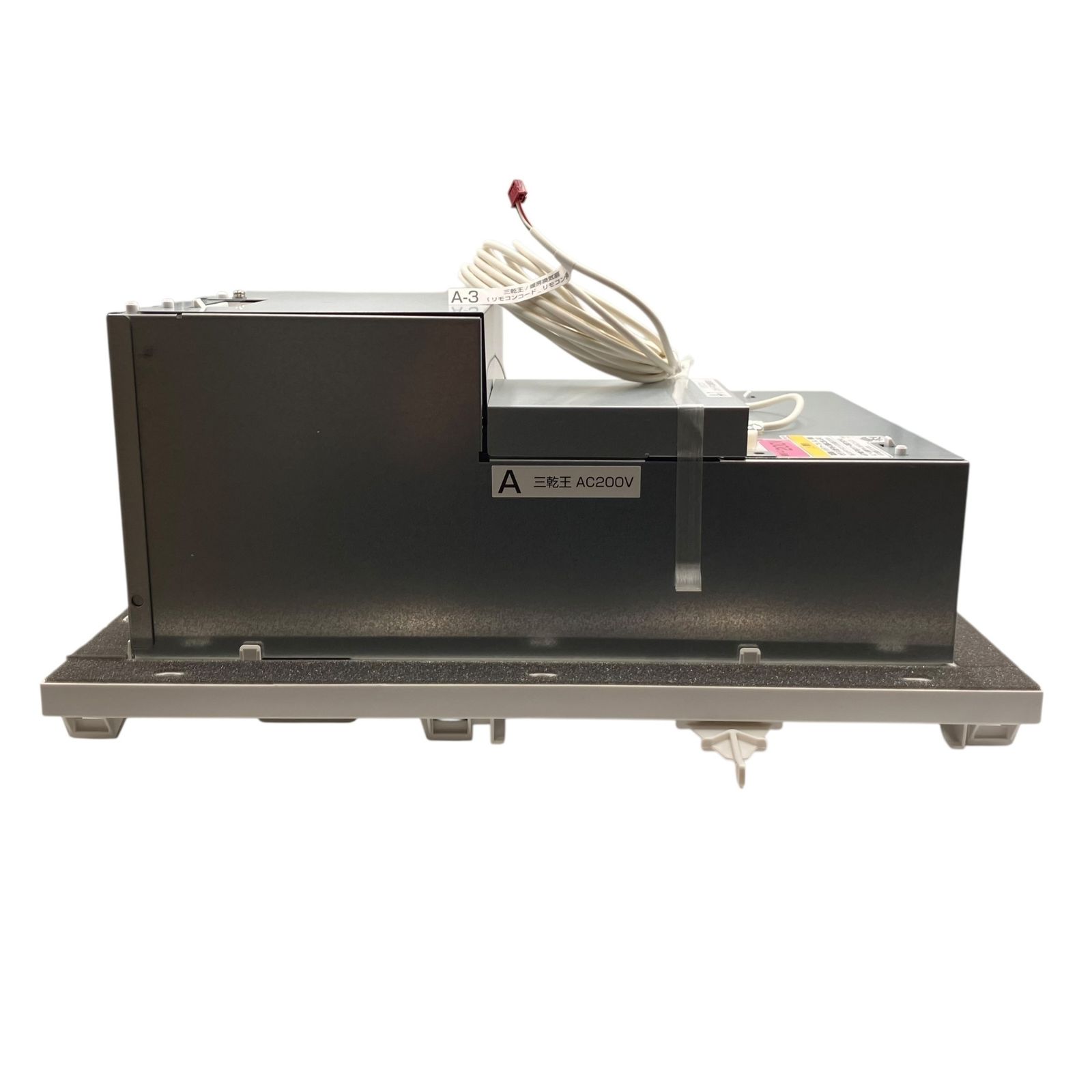 TOTO 浴室換気暖房乾燥機 AC 100 V 24時間換気対応 本体 フロントパネル 付属品写真通り