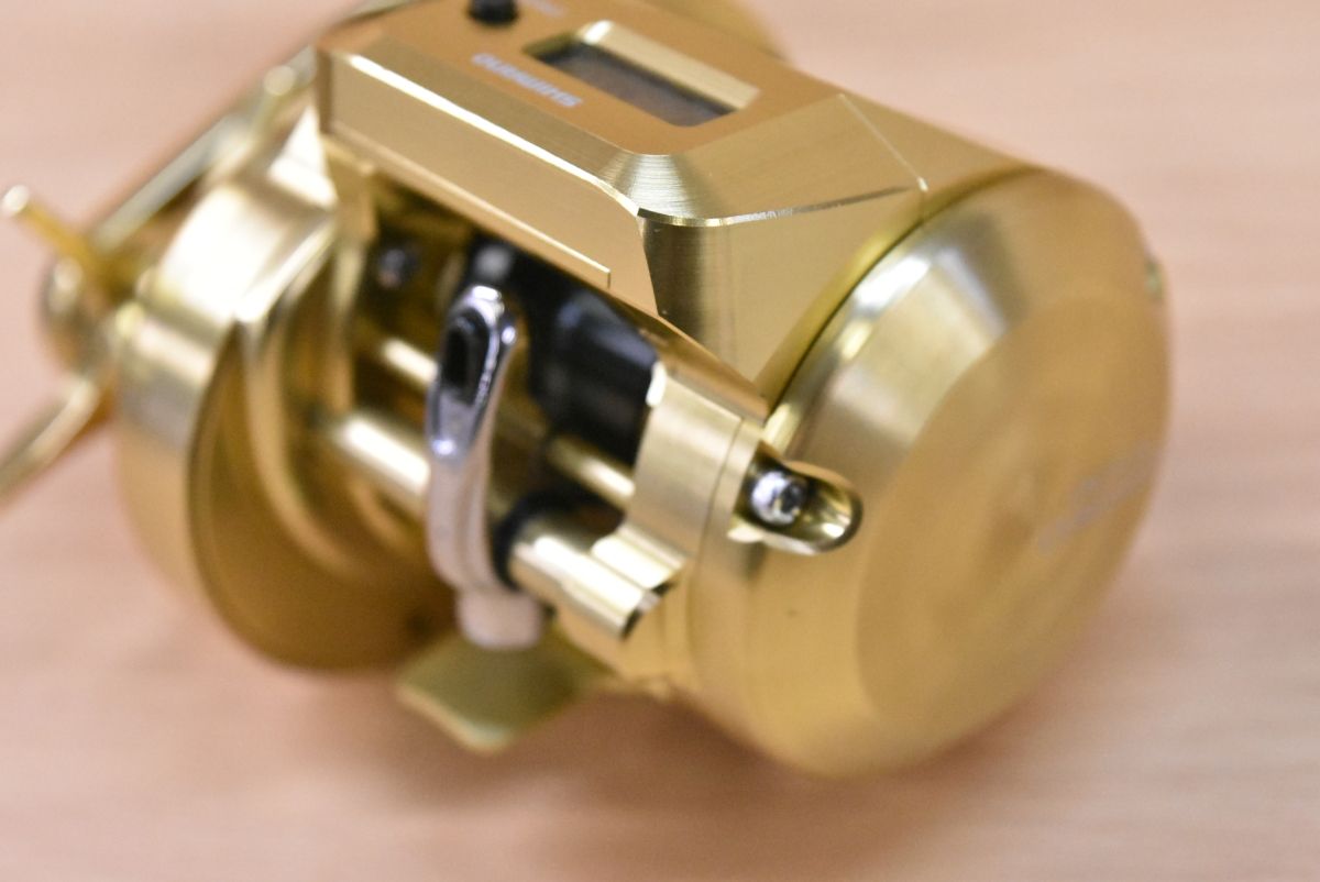 シマノ 18 オシアコンクエスト CT 200 HG ベイトリール SHIMANO OCEA CONQUEST タチウオ ヒラメ マダイ ワラサ