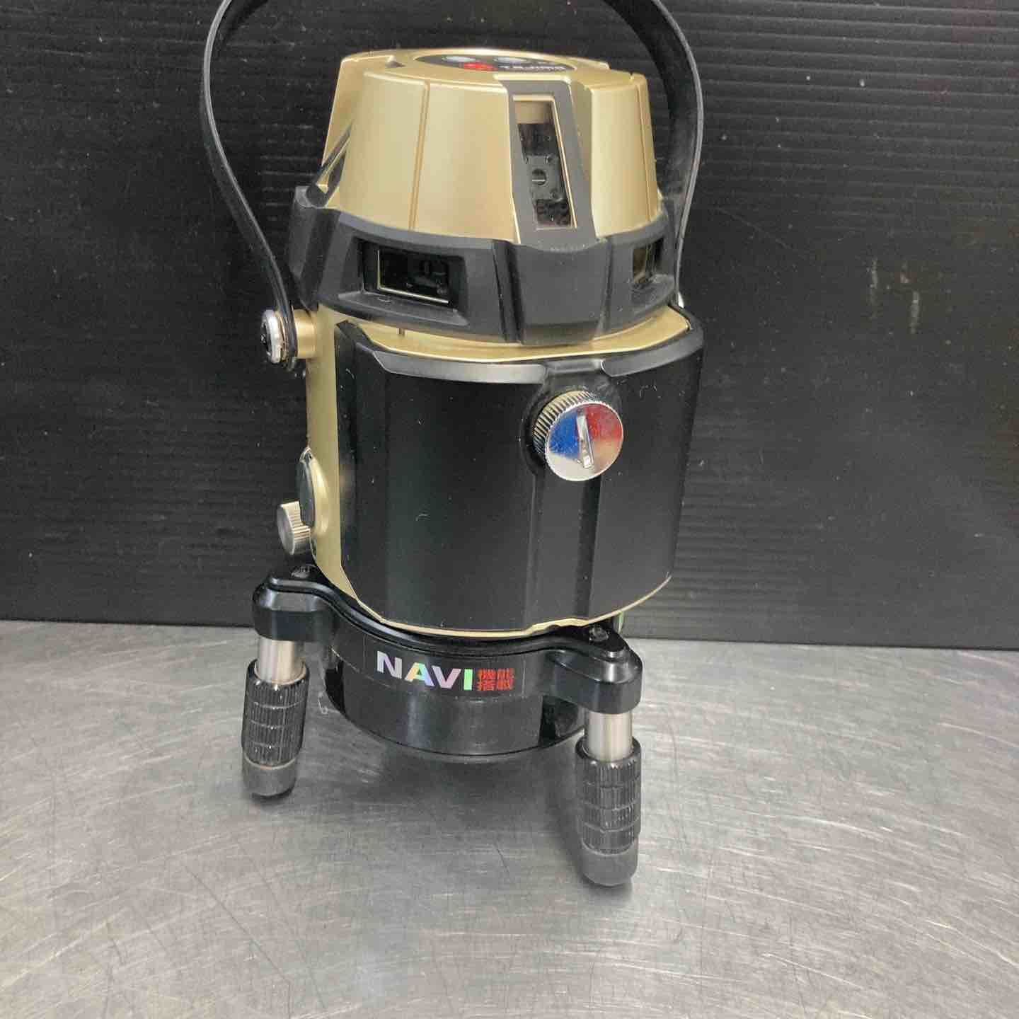 レーザー墨出し器