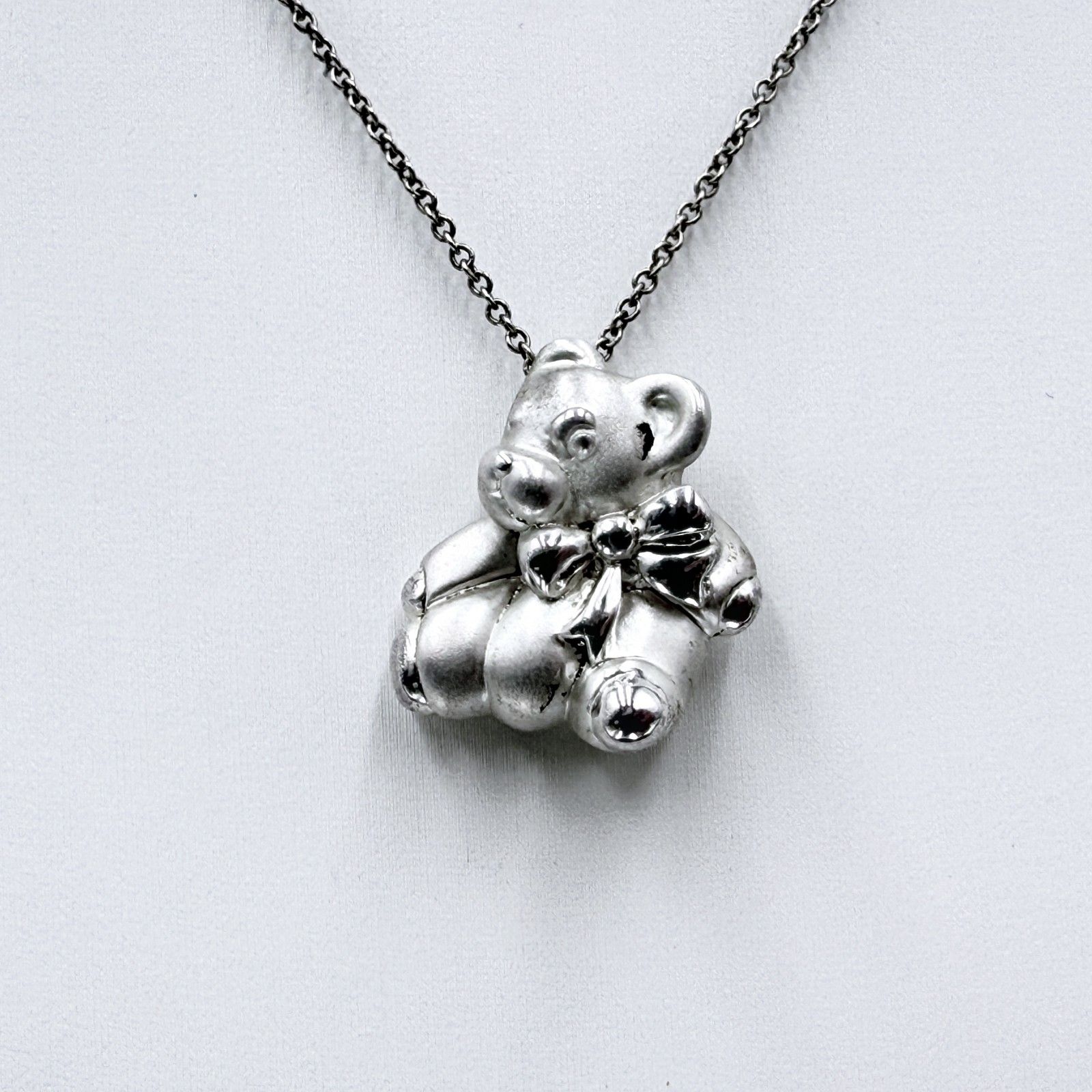 TIFFANY & Co.（ティファニー）テディベアモチーフ ネックレス 