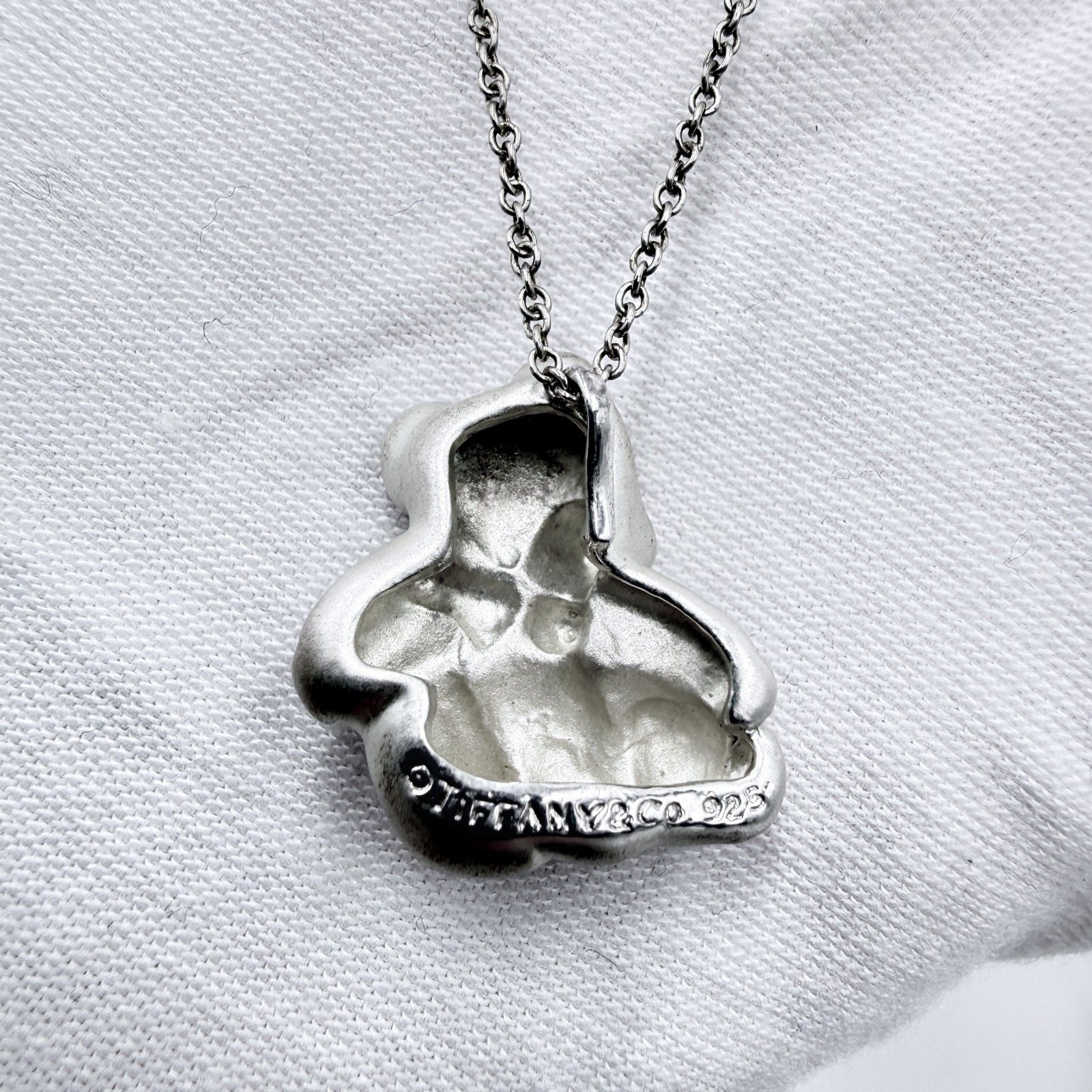 TIFFANY & Co.（ティファニー）テディベアモチーフ ネックレス 