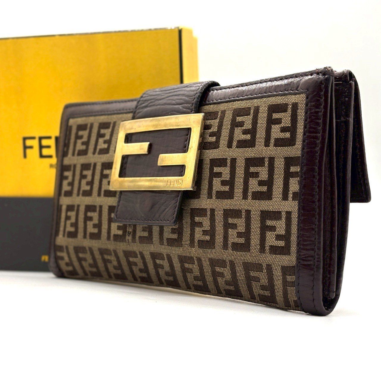 ✨FENDI✨ズッカ 長財布 キャンバス FF柄 ブラウン レザー ✨セール中 