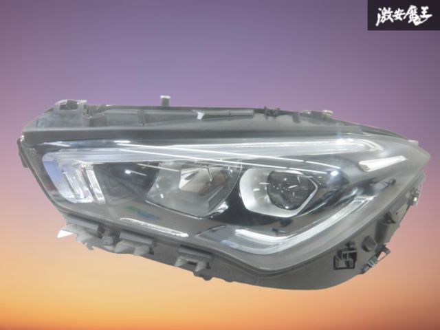 メルセデスベンツ 純正 C118 W118 CLAクラス 右ハンドル LED ヘッド