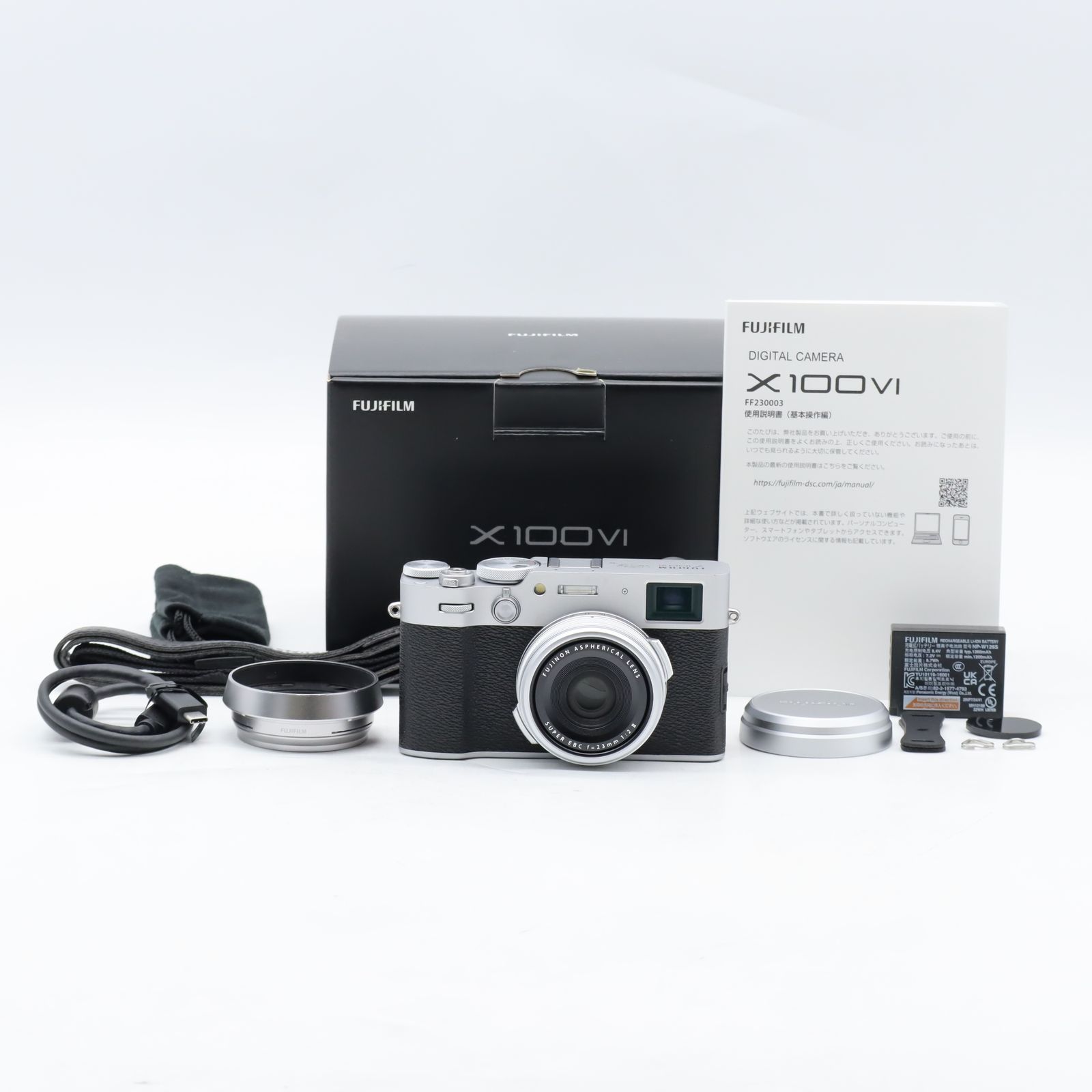 FUJIFILM X100VI シルバー｜約4020万画素 APS-C・23mm F2単焦点｜手 