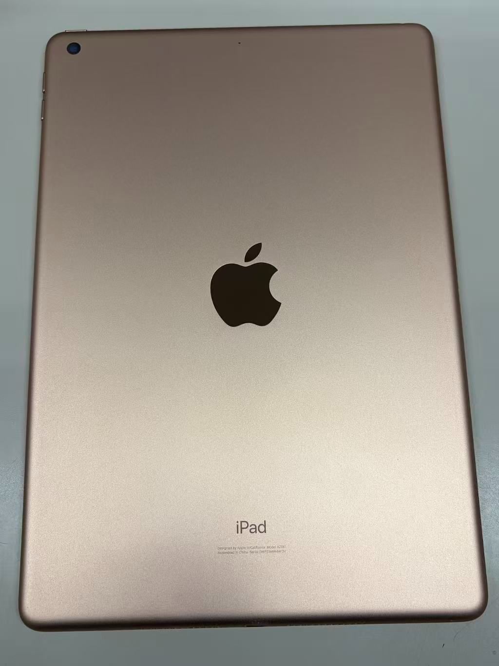iPad 第7世代 128GB ゴールド Wi-Fi 美品 訳アリ - メルカリ