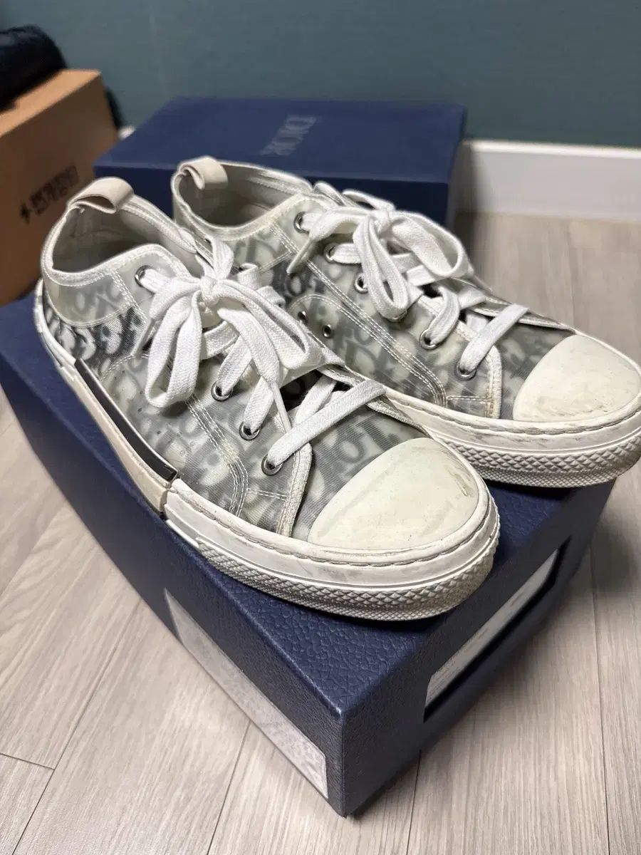 43 ディオール B23 スニーカー