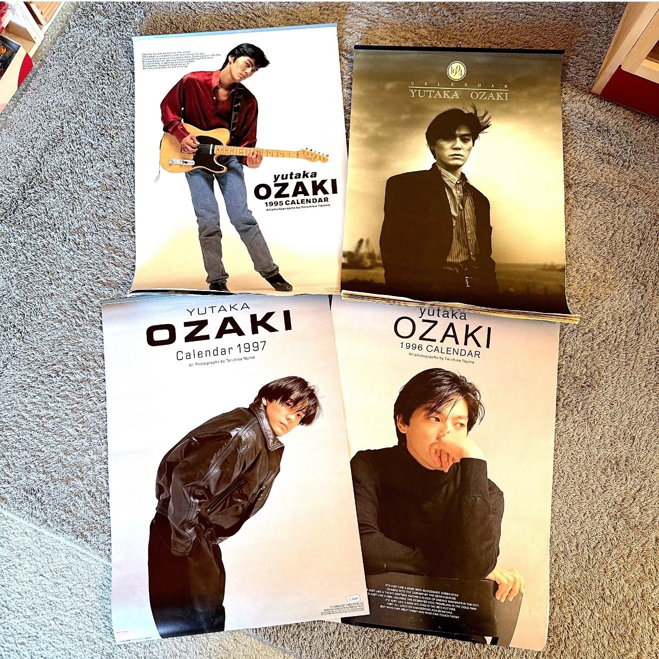 尾崎豊 壁掛けカレンダー サイズ約42 x 59 cm 1994 1995 1996 1997年 ポスターカレンダー