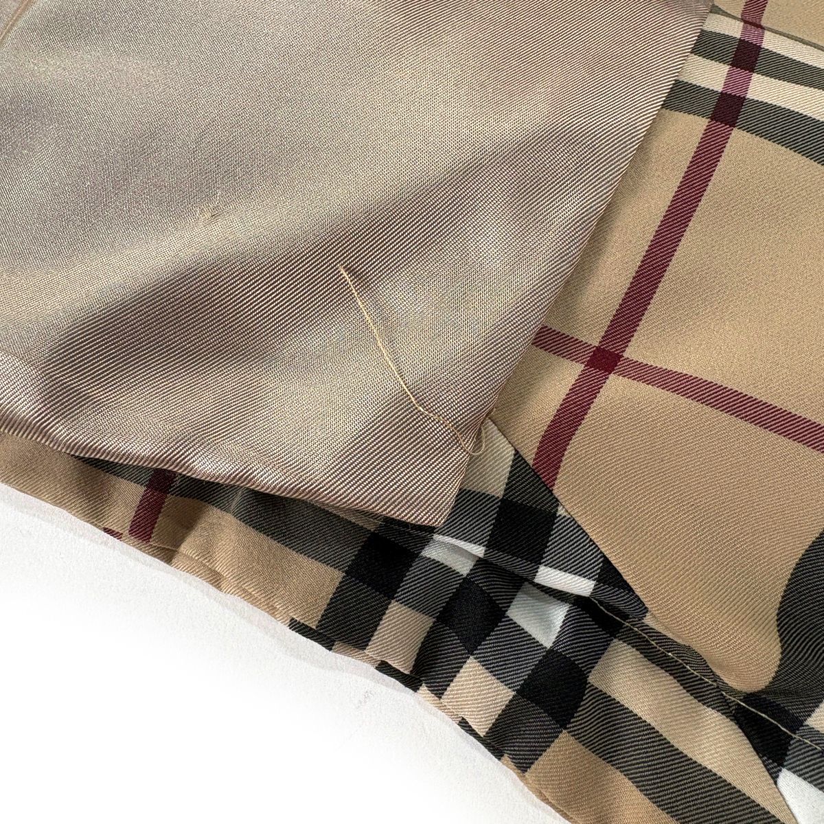 バーバリー BURBERRY ショート ダウンジャケット チェック柄 フード 