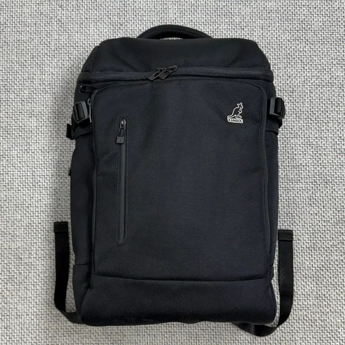 カンゴール ブラック バックパック バッグ