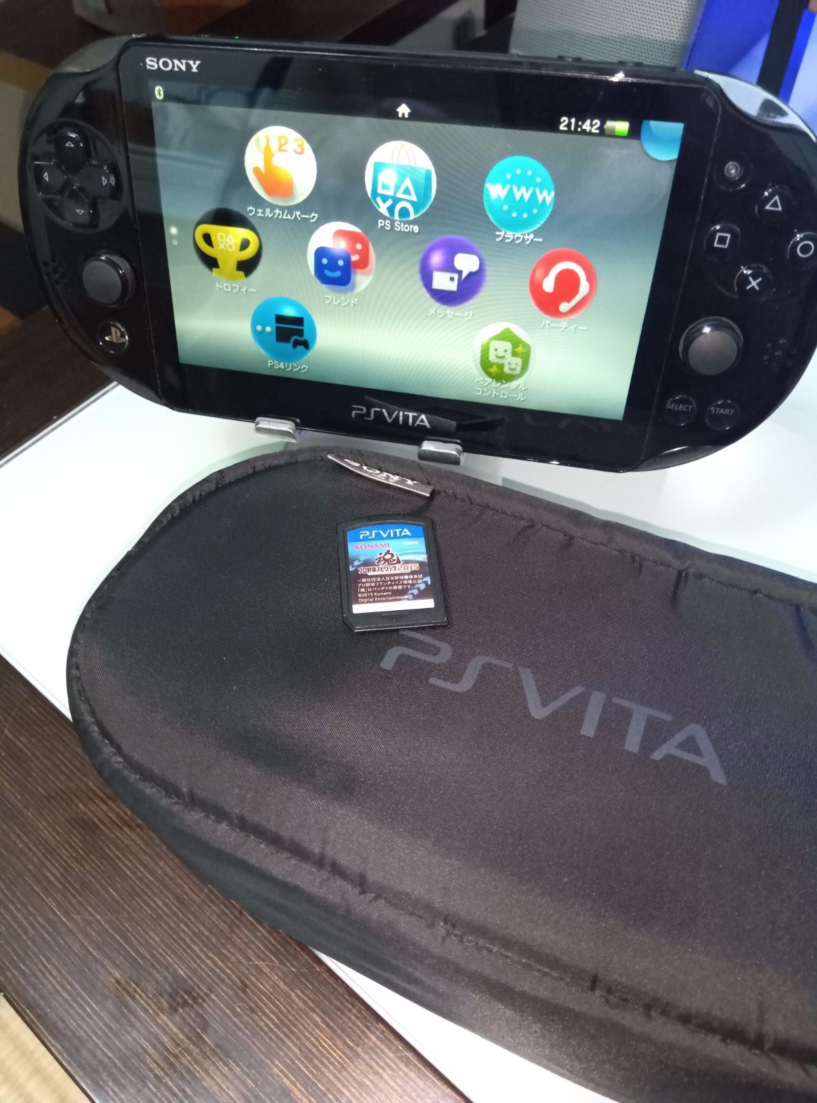 SONY PS Vita PCH 2000 本体ブラック ケース ソフト1本 プロ野球スピリッツ2015 セット