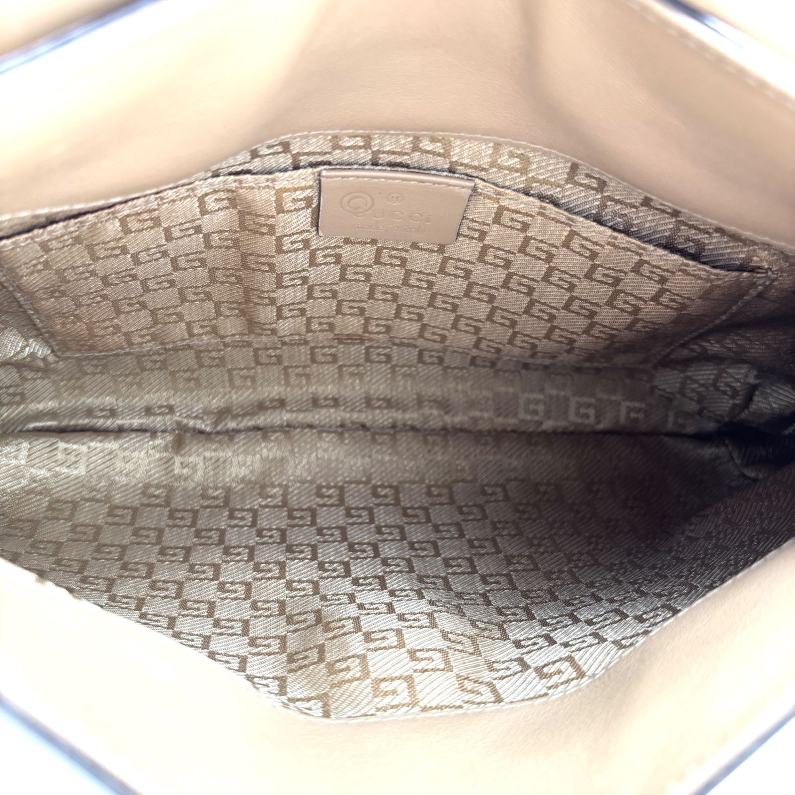 希少・美品 GUCCI グッチ ワンショルダーバッグ プラスチックチェーン