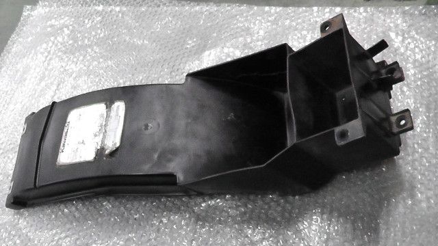 バリオス ZR250A-058xxx の リアフェンダー :#1770337935 - メルカリ