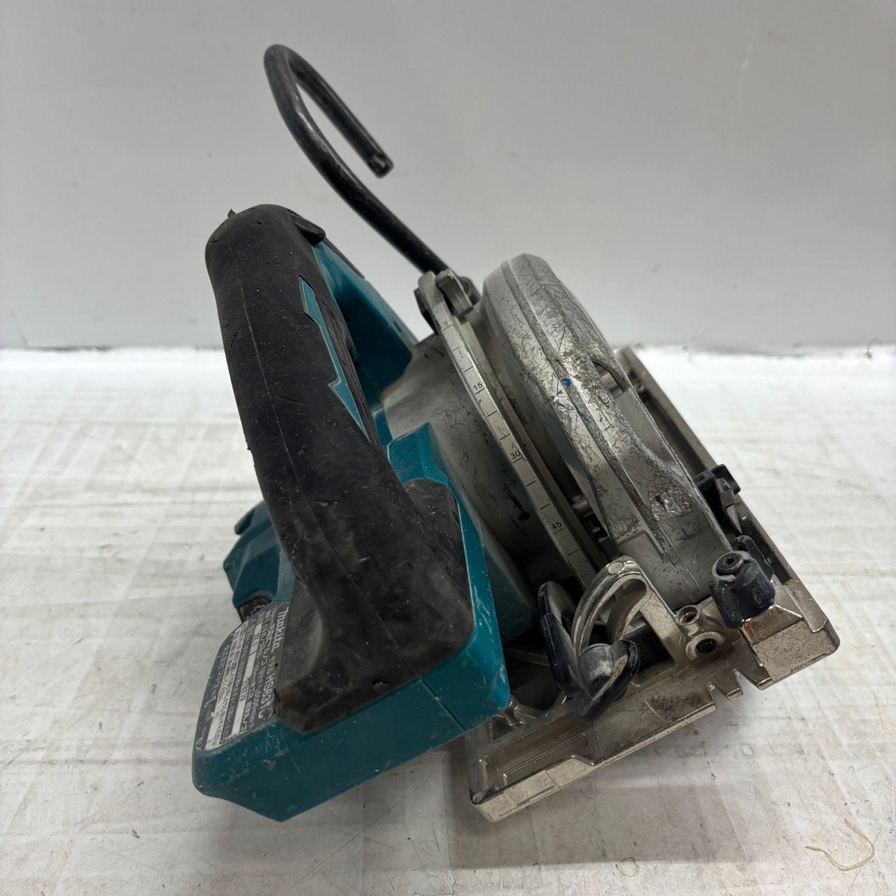 h 11992 マキタ 165 mm 充電式マルノコ HS 631 D 電動工具