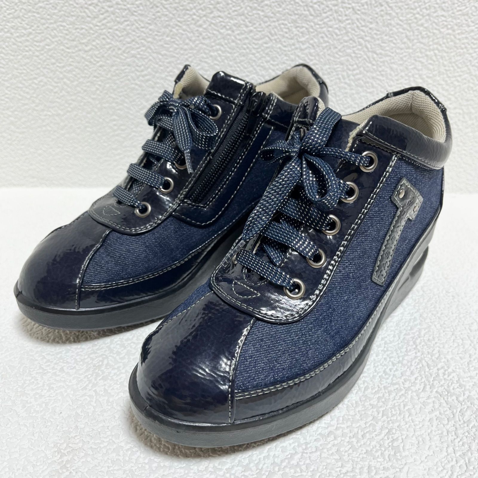 美品】ASICS アシックス商事 タビビヨリ 旅日和 コンフォート 