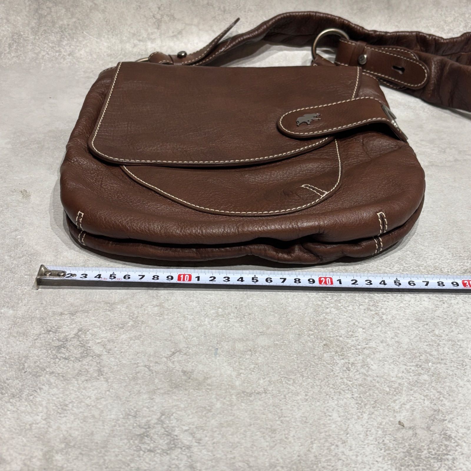 希少 HUNTING WORLD ハンティングワールド レザー ショルダーバッグ 