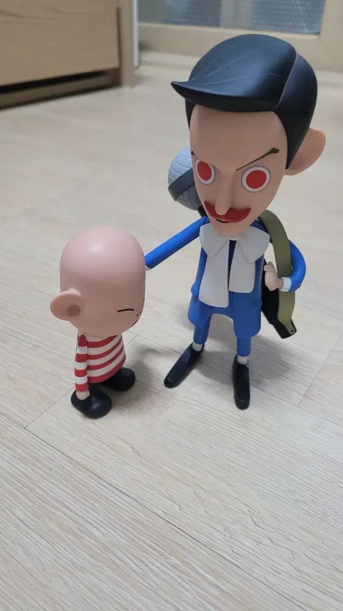 BIGBANG ビッグバン トップス アートトイ フィギュア