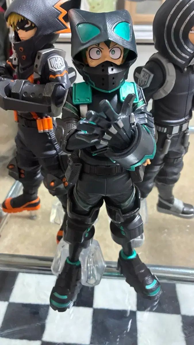 The First 開封 WORLD HEROES MISSION ラONE B C賞