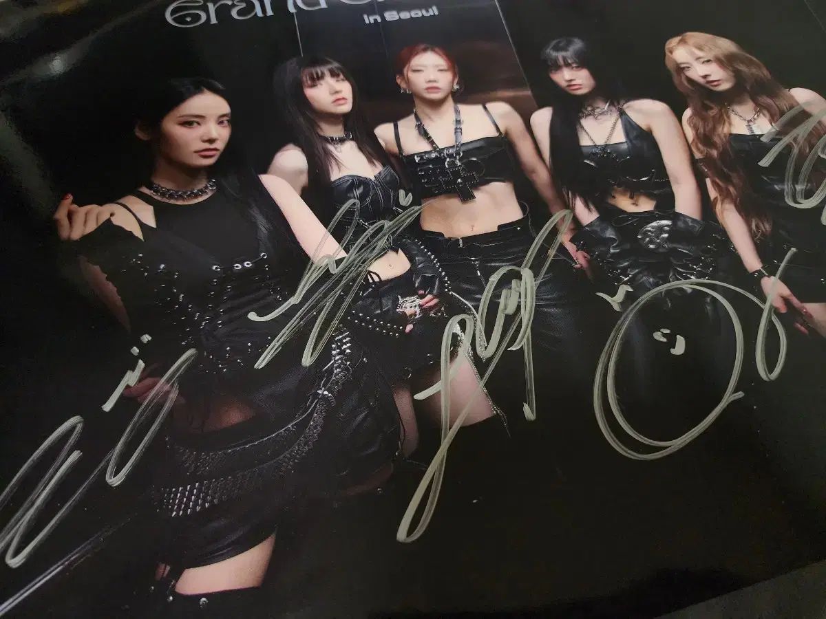 アルテミス コンサート サイン ポスター