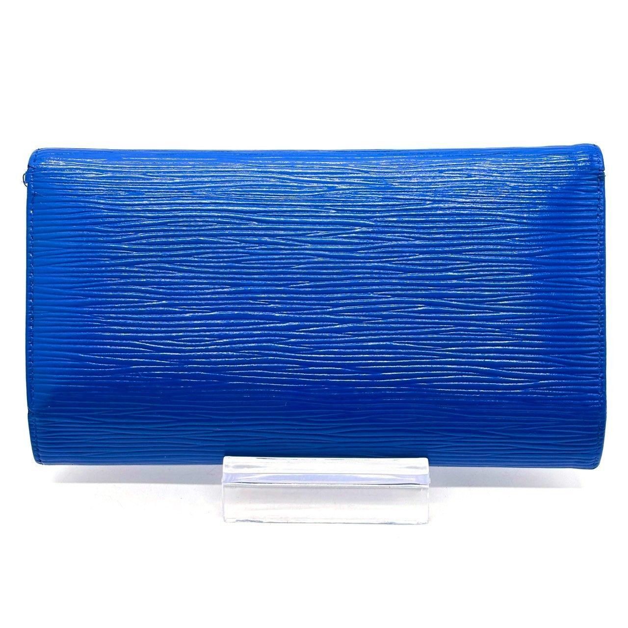 知性がにじむ青✨ LOUIS VUITTON エピ ポルトトレゾール