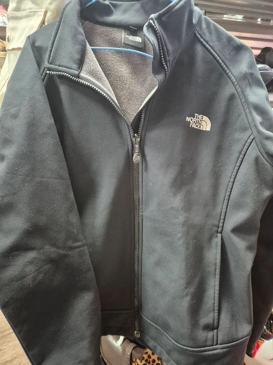 THE NORTH FACE ザノースフェイス ブラック ソフトシェル ジャケット 90